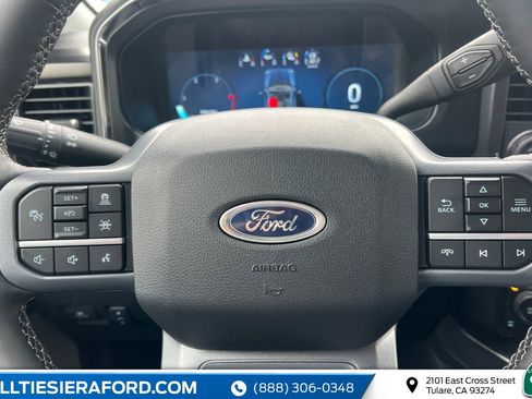 New 2026 Ford F250 Lariat w/ Black Appearance Package image 23