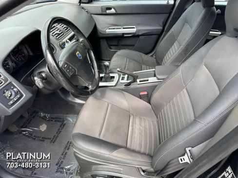 Used 2010 Volvo S40 2.4i FWD image 12