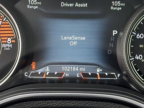 Used 2021 Jeep Cherokee Trailhawk image 17