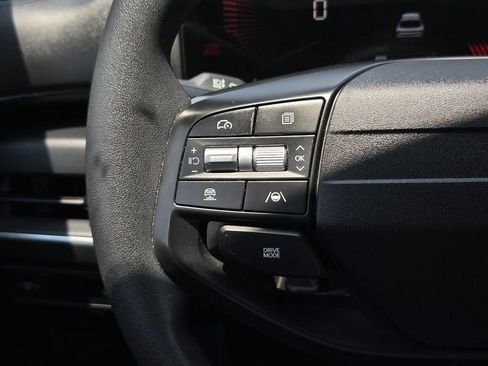 Used 2025 Kia K4 FWD image 16