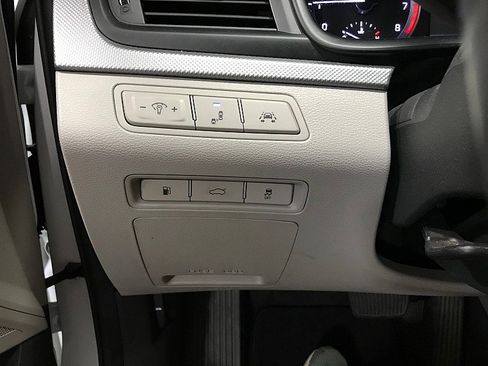 Used 2018 Hyundai Sonata SEL w/ Tech Package 02 FWD image 30