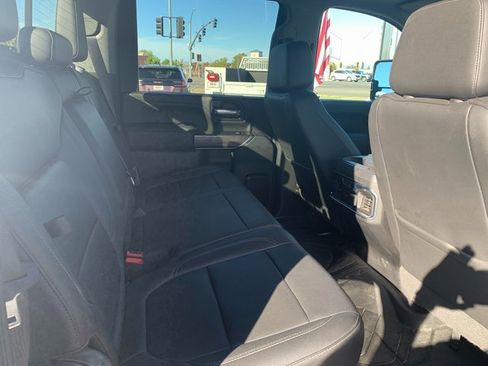 Used 2020 Chevrolet Silverado 2500 LTZ w/ LTZ Premium Package image 13