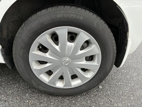 Used 2015 Nissan Versa Note S image 18