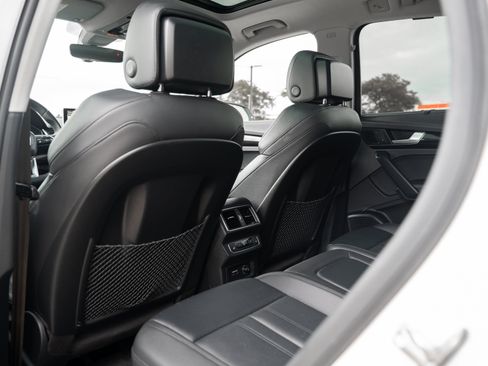 Used 2019 Audi Q5 Prestige w/ Prestige Package AWD/4WD image 25