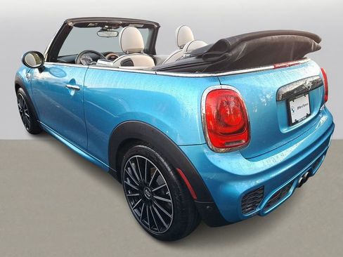 Used 2017 MINI Cooper S image 5