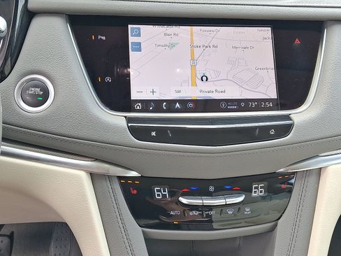 Certified 2023 Cadillac XT5 Premium Luxury FWD image 18