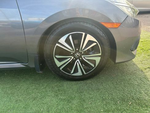 Used 2016 Honda Civic EX-T image 43