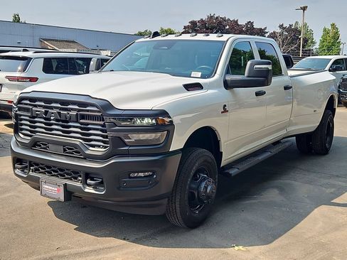 New 2026 RAM 3500 Tradesman AWD/4WD image 3