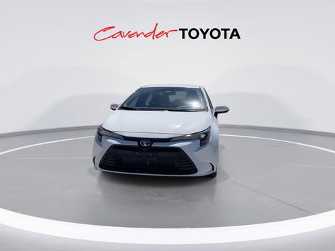 Certified 2026 Toyota Corolla LE image 3