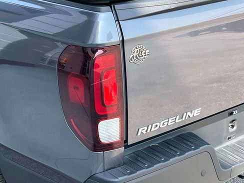Used 2023 Honda Ridgeline RTL-E image 10