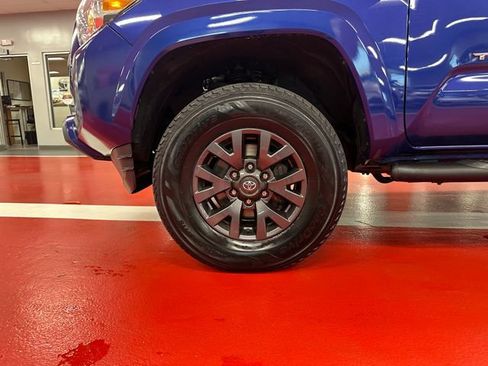 Certified 2023 Toyota Tacoma SR5 image 29