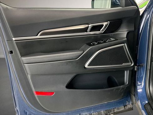 Used 2025 Kia Telluride S AWD/4WD image 20