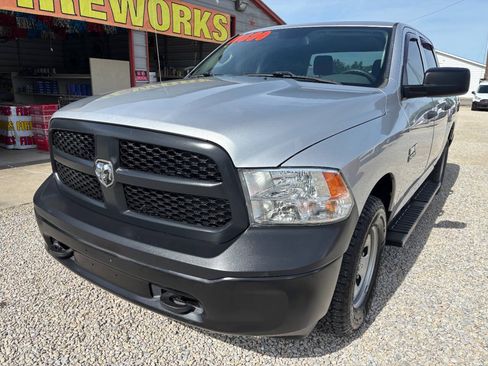 Used 2016 RAM 1500 Tradesman w/ Popular Equipment Group AWD/4WD image 6