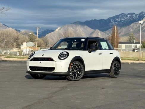 New 2026 MINI Cooper S FWD image 1