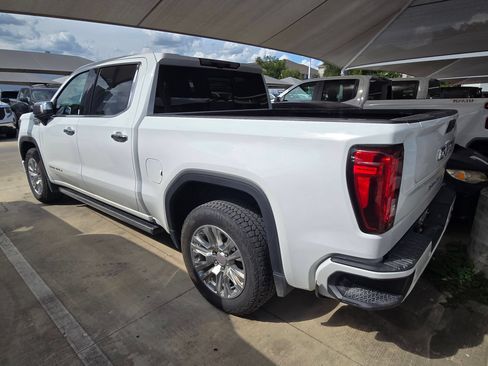 Certified 2023 GMC Sierra 1500 Denali w/ Technology Package AWD/4WD image 7