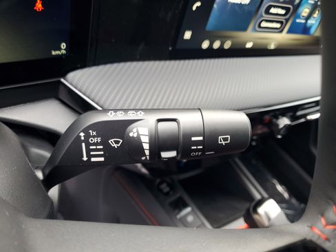 New 2026 Nissan Kicks SR image 25