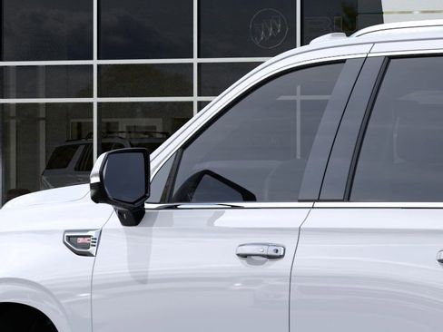 New 2026 GMC Yukon Denali w/ Denali Reserve Package image 12