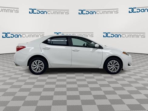 Used 2019 Toyota Corolla LE FWD image 9