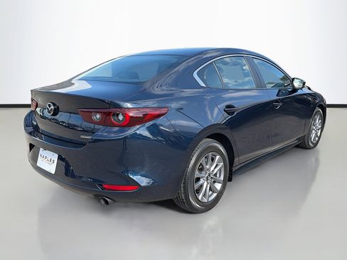 Used 2024 MAZDA MAZDA3 s image 3