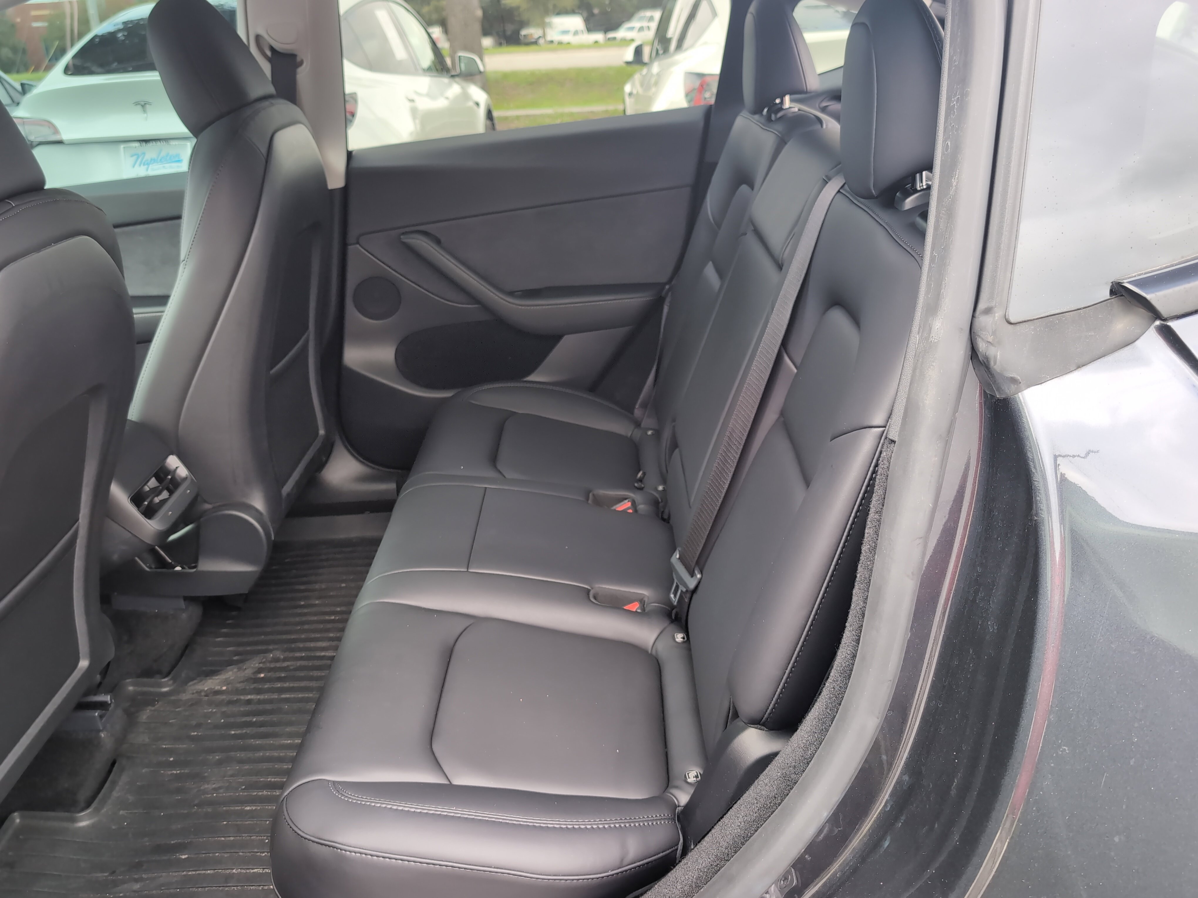Used 2024 Tesla Model Y Long Range RWD image 20