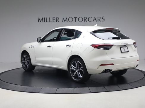 Certified 2022 Maserati Levante GT image 4