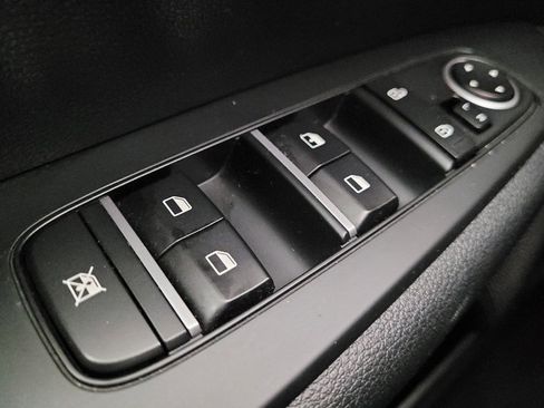 Used 2024 Kia Forte LXS image 27