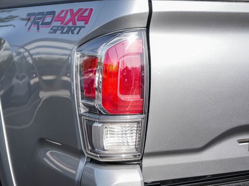 Used 2023 Toyota Tacoma TRD Sport w/ Black Out Package (TMS) image 11