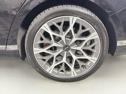 Used 2023 Genesis G90 3.5T AWD/4WD image 37
