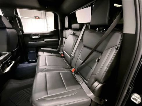 Used 2024 Chevrolet Silverado 1500 LTZ w/ LTZ Premium Package AWD/4WD image 23