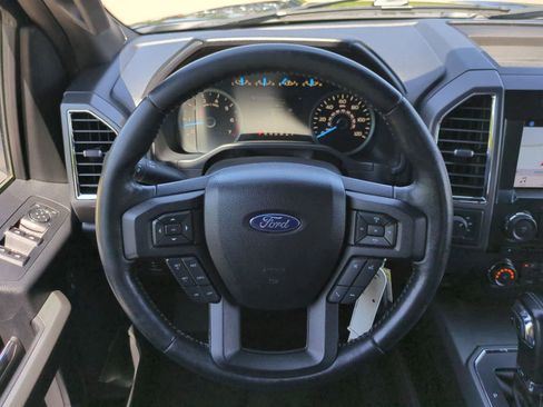 Used 2017 Ford F150 XLT w/ Equipment Group 302A Luxury AWD/4WD image 22