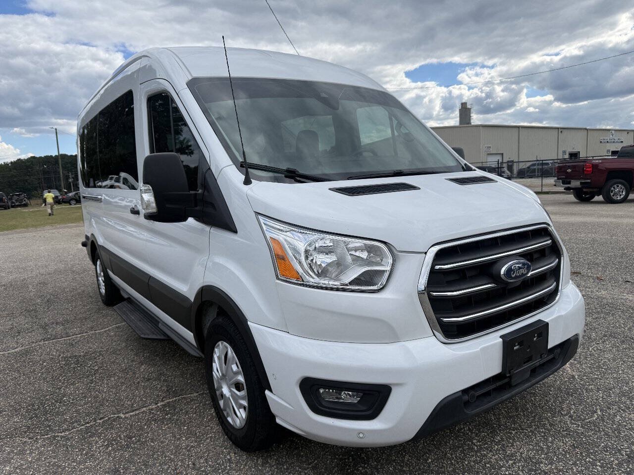 Used 2020 Ford Transit 350 XLT RWD image 16