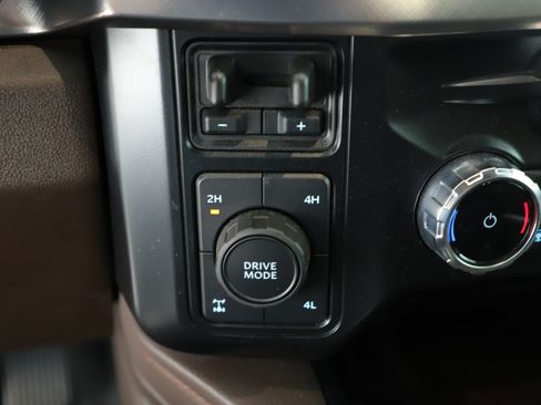 Used 2024 Ford F250 King Ranch w/ FX4 Off-Road Package AWD/4WD image 14