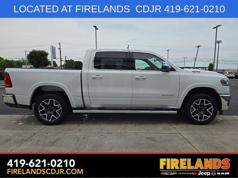 New 2026 RAM 1500 Laramie AWD/4WD image 2