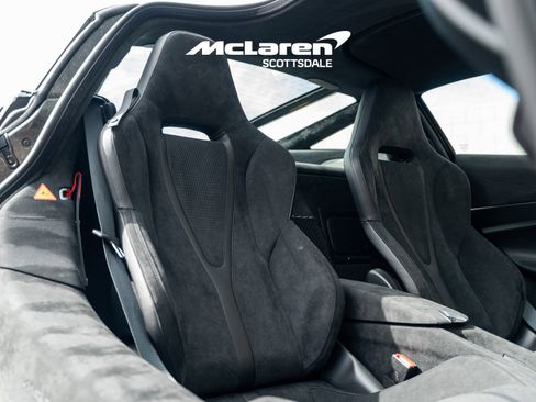 New 2026 McLaren 750S image 24