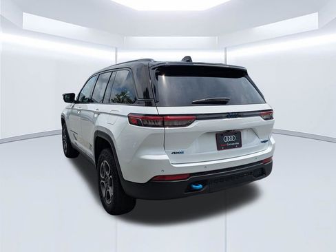 Used 2022 Jeep Grand Cherokee Trailhawk AWD/4WD image 6