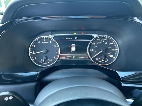 Used 2022 Nissan Pathfinder SV w/ Cargo Package image 21