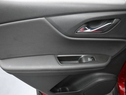 Used 2020 Chevrolet Blazer LT FWD image 20