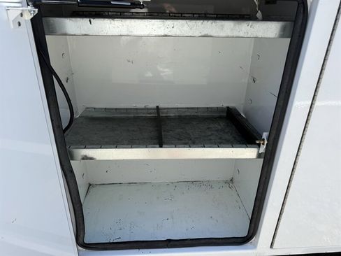 Used 2022 GMC Sierra 3500 Pro w/ Convenience Package RWD image 31