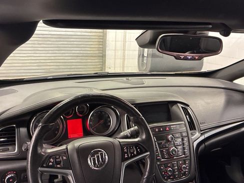 Used 2018 Buick Cascada Premium FWD image 7