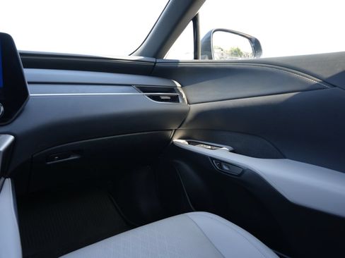 Used 2023 Lexus RX 350 Premium Plus w/ Cold Area Package FWD image 8