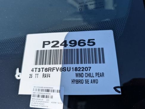 Certified 2025 Toyota RAV4 SE w/ Weather Package AWD/4WD image 34