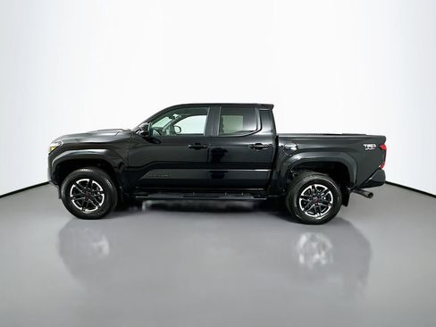 Used 2024 Toyota Tacoma TRD Sport image 8