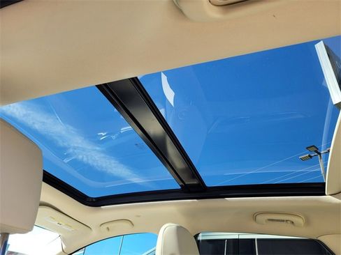 Used 2020 Cadillac XT5 Premium Luxury image 23