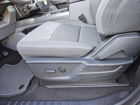 New 2026 Ford F250 XLT w/ XLT Premium Package image 4