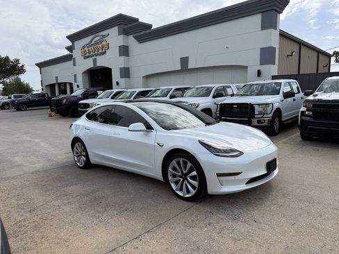 Used 2018 Tesla Model 3 Long Range RWD image 40