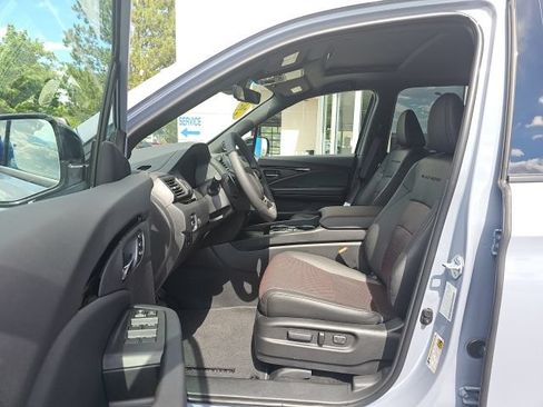 New 2026 Honda Ridgeline Black Edition image 11