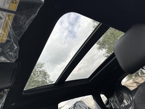 New 2025 Acura ADX A-Spec image 25