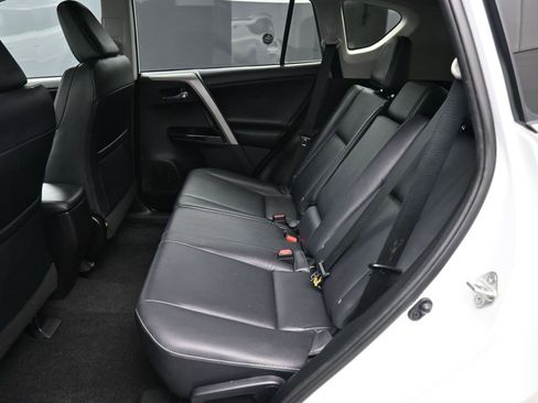 Certified 2018 Toyota RAV4 Limited image 21