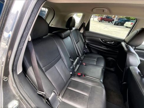 Used 2020 Nissan Rogue SL FWD image 19