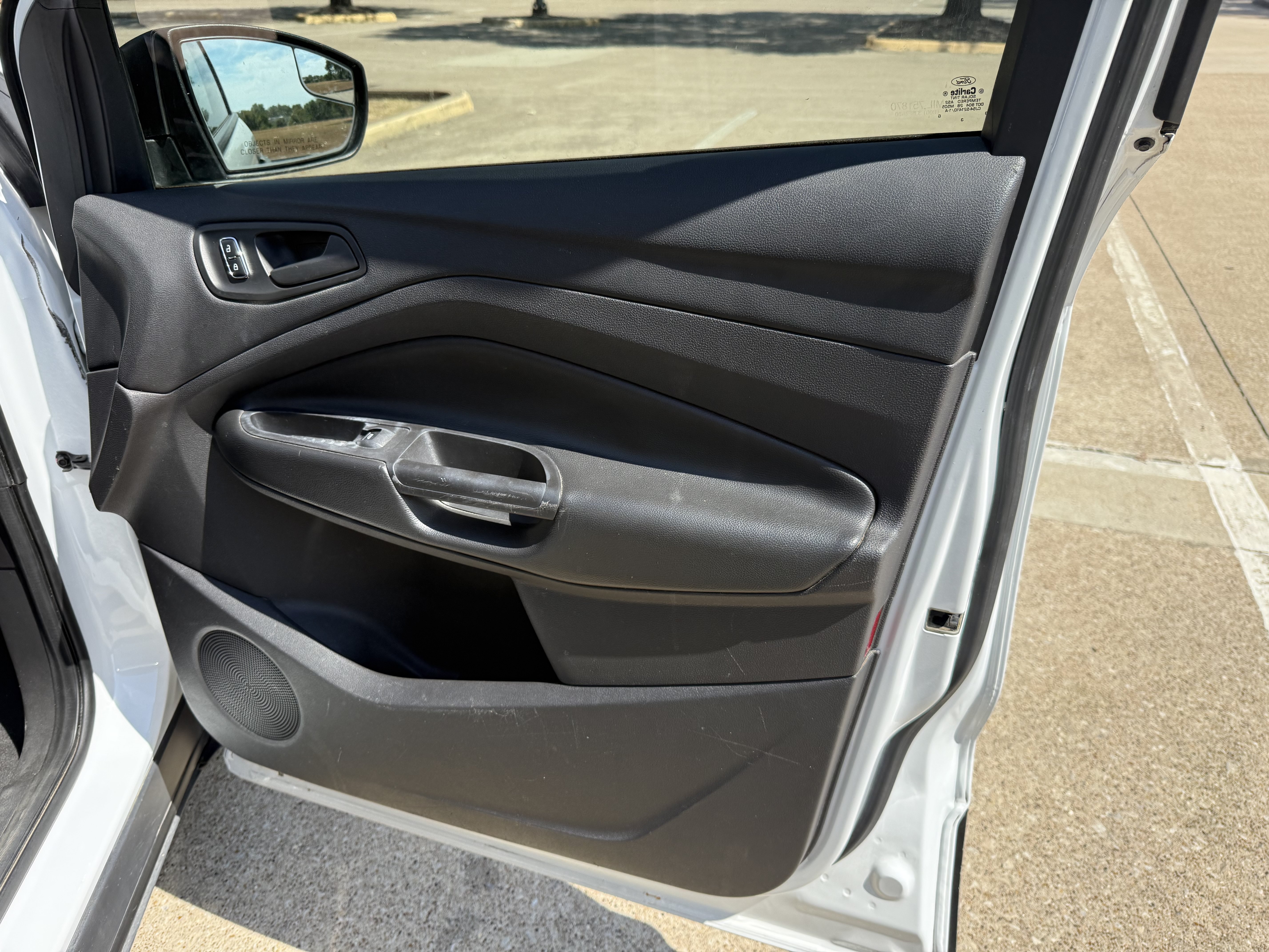 Used 2015 Ford Escape S FWD image 16